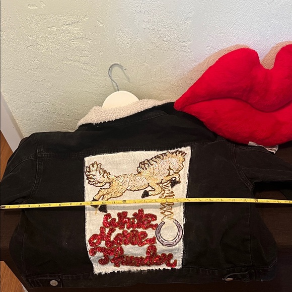 #1382** Black thick Jean Jacket Horse Design by Julie Lee Nersinger Art - Picture 7 of 7